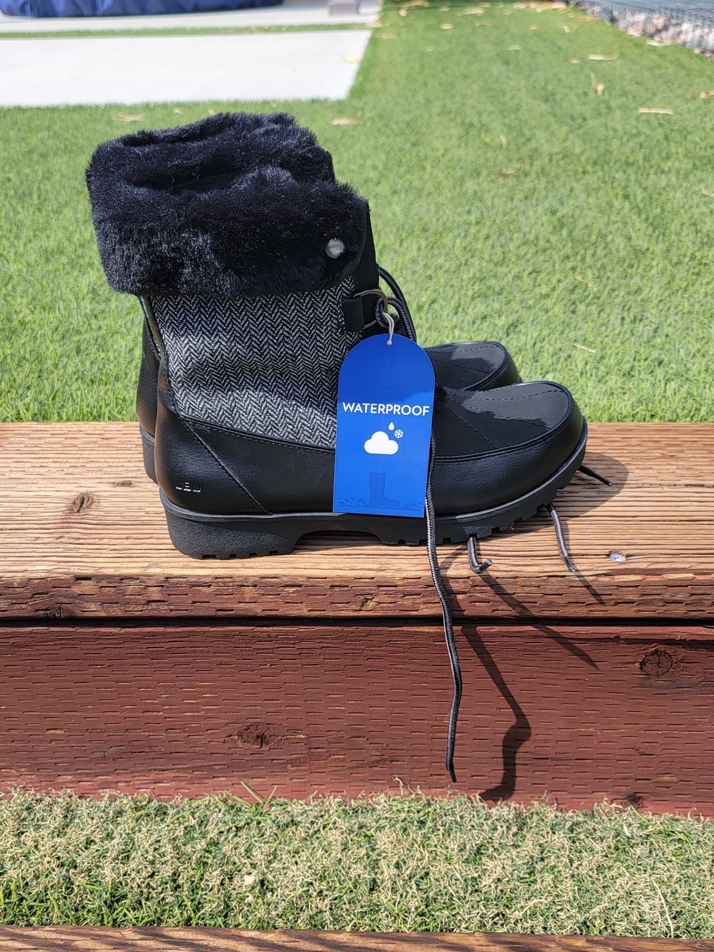 JBU by Jambu Northgate Waterproof Black & Herringbone Winter Boots – Size 8M